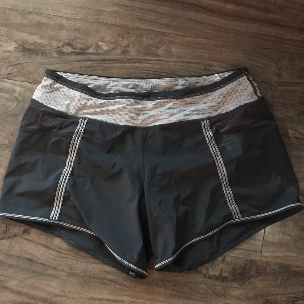 Lululemon shorts size 8